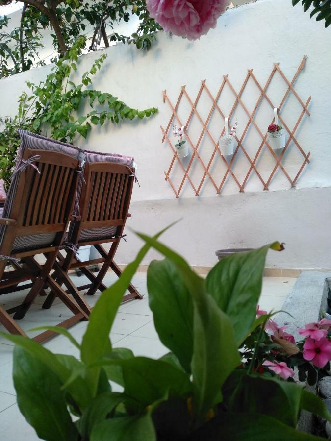 Pomegranate Apartment Iraklio Exterior foto